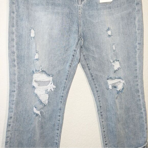 NWT RISEN High Rise Distressed Boyfriend Medium Wash Jeans Size 2XL - Picture 4 of 11